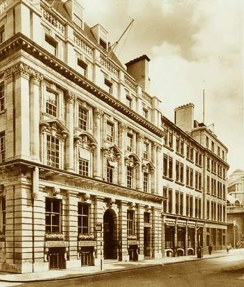 prawo_nieruchomosci_wlasnosc_wspolwlasnosc_zasiedzenie_uzytkowanie_wieczyste_sluzebnosc_przesylu_wywlaszczenie_ksiegi_wieczyste_hipoteka_podatek_od_nieruchomosci_zniesienie_wspolwlasnosci_podzial_wykup_lokalu_kancelaria_prawna_radca_prawny_adwokat_warszawa